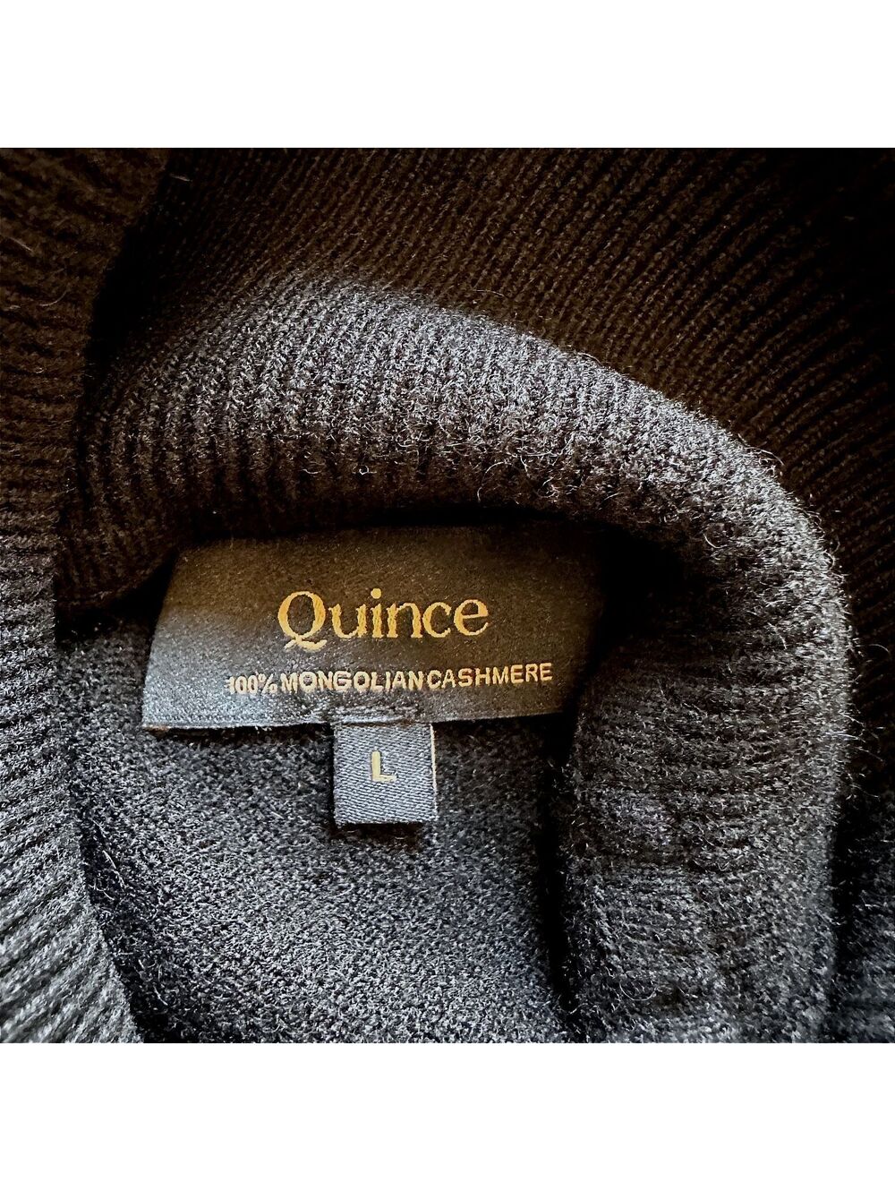 Quince Mongolian Cashmere Turtleneck Sweater Women's Large Black Luxe Relaxed - Picture 4 of 6